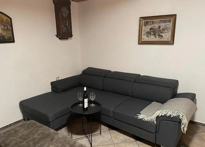 Feriehus U Lesa