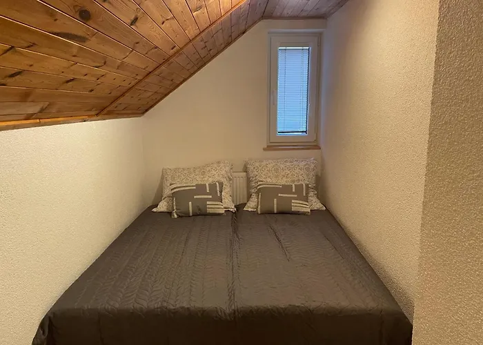 Feriehus U Lesa